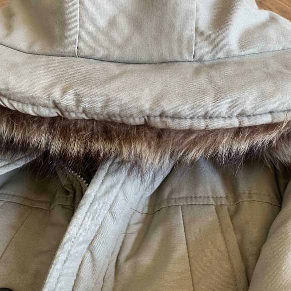 VINTAGE RICE SPORTSWEAR KIDS PARKA WITH REAL FUR TRIM HOOD - Picture 13 of 15